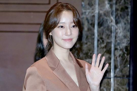 소사이어티 게임2 고우리 비주얼뿐 아니라 뇌도 섹시한 여자 [포토]