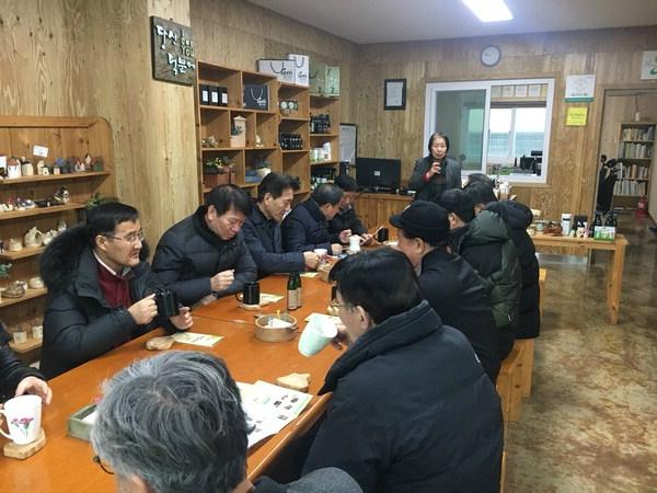 남부발전 시니어 인턴, 사회적경제 학습에 나서다