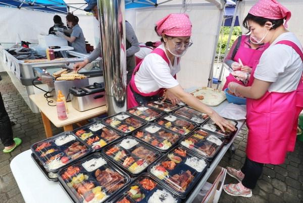 [포토뉴스] 협동조합 도시락 맛보세요