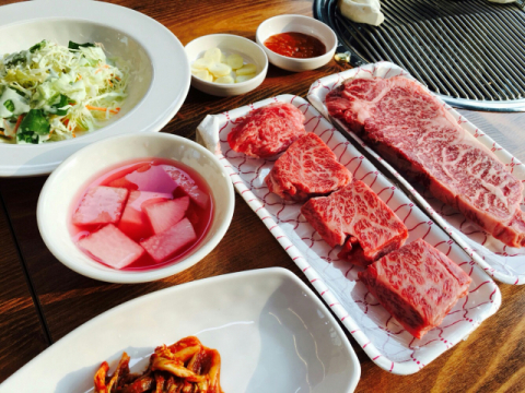2TV 생생정보 5000원 한우국밥, 고양 도내동 다빈한우…초저가의비밀[오늘방송맛집]