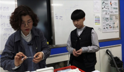 [EBS 특집다큐] 인천 부원중학교 송미정·당진 원당중학교 백운자 선생님의 참된 사랑