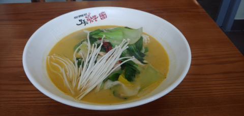 [양산 모두의 짬뽕] 40년 세월의 맛, 모두가 깔끔하게 ‘완뽕’