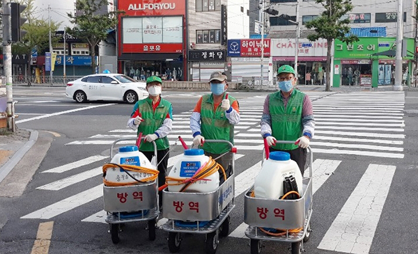 서구 충무동새마을협의회, 하절기 정기 방역 실시