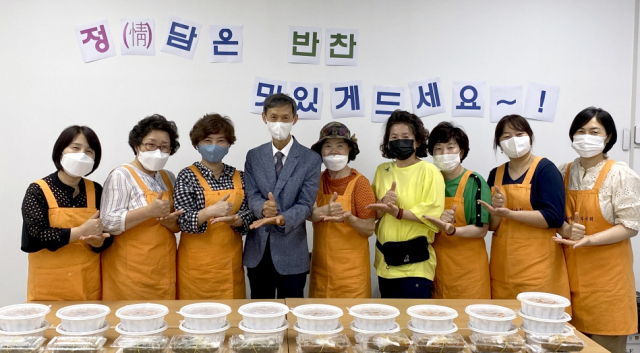거제1동, 정담은 반찬 만들어 홀로 어르신 지원