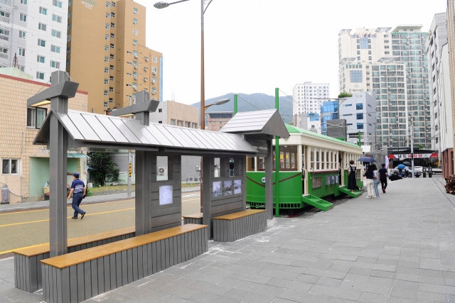 전차종점 온천장에 전차가 부활했다?