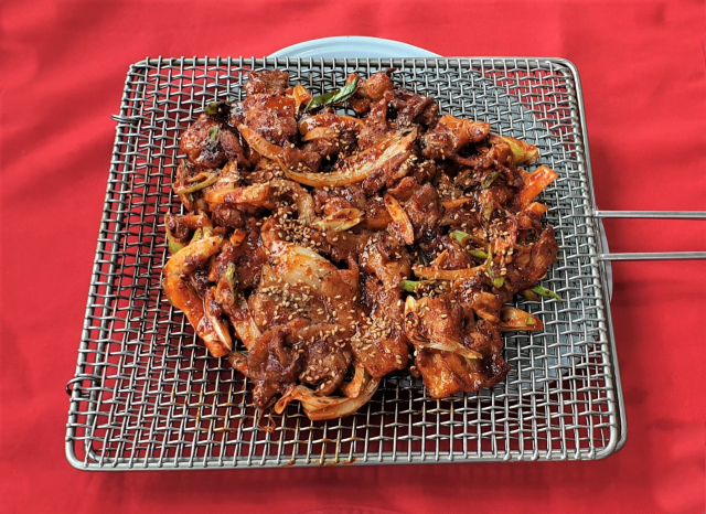 “시원하게 한 그릇, 고소하게 한 그릇” 가야포차선지국밥