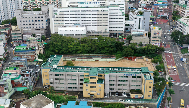 “경제적 논리 거둬들여라” 부산교총도 폐교 추진 백병원 비판