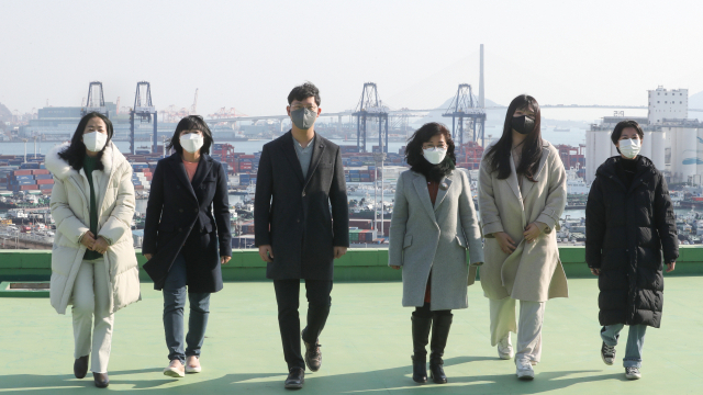 [2022 신춘문예-영광의 얼굴들] ‘문학의 봄’이 바람을 일으키며 걸어왔다