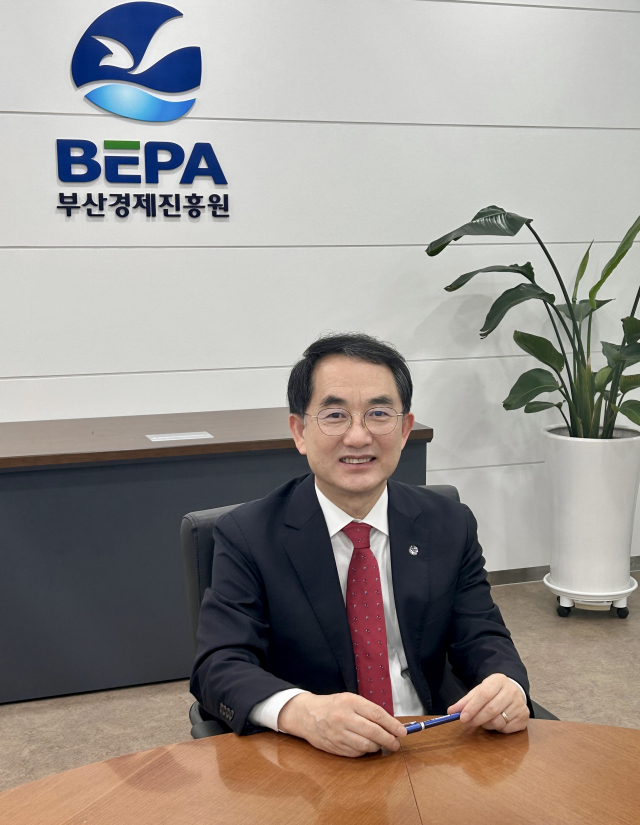 [인터뷰] “외국인 유학생을 고급 기술 인력으로 공급…부산을 ‘글로벌 통상도시’로”