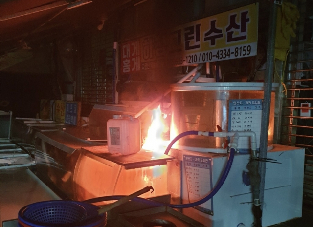 거제 고현시장 떡집 주인이 대형 화재 막았다…어떻게?
