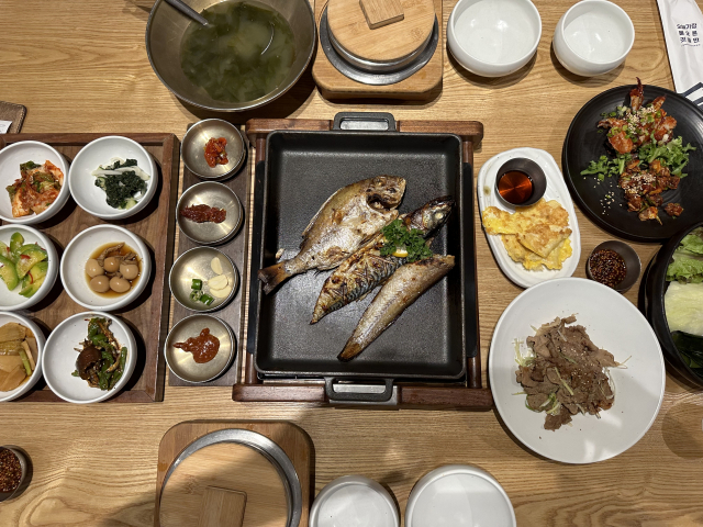 ‘삼천포’에 ‘사천’을 더하니 술이 되었다…국내 유일 ‘키위 와인’ [술도락 맛홀릭] <17>