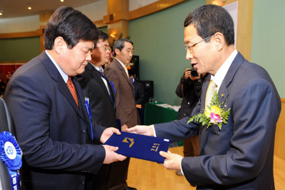 한국전기공사협 도회 신임회장에 박선문씨