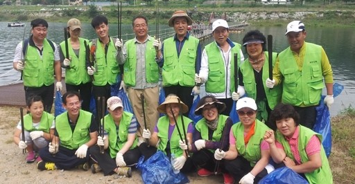 [포토뉴스]한아름 그린 봉사회원 환경정화 자원봉사