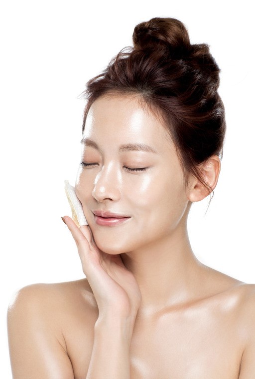 배우 오연서의 ‘탱탱한 금광피부의 비결’ 화제
