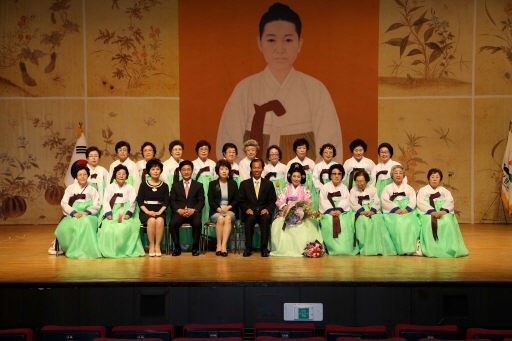 “신사임당의 예술 정신 이어나가자”