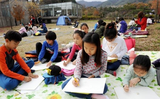 [포토뉴스]박수근 탄생 100주년 기념 사생대회