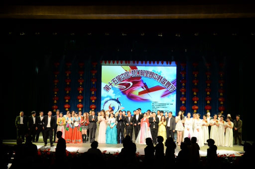 15년째 한국동포들 이어준 감동의 무대