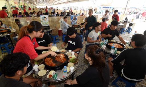 [2018 춘천닭갈비막국수축제] “호반의 도시로 닭갈비 맛보러 오세요”