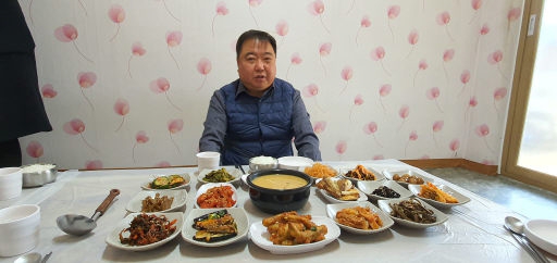 [푸드&라이프]어머니 손맛·고향내음 가득 `정직한 밥상