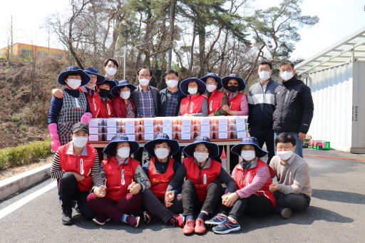 [포토뉴스]횡성 공근농협 김치 나눔 행사