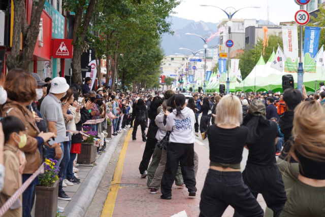 제57회 설악문화제 시민·관광객 12만 명이 즐겼다