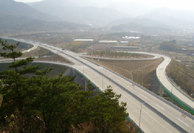 상주~청원 고속도 28일 개통 물류·관광 큰 도움