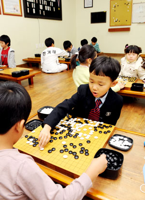 [추억의 직업]<5·끝> 기원…IQ 높여준다 어린이 바둑교실