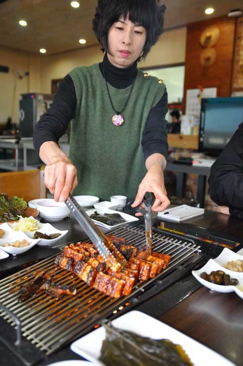 인천강이 선사하는 자연 최고의 선물 풍천장어 전문 강나루집 유금옥 씨