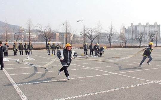 “화재 진압은 우리 공장 최고”