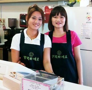 유명 커피숍보다 손님 더 북적북적…이주여성 사랑방