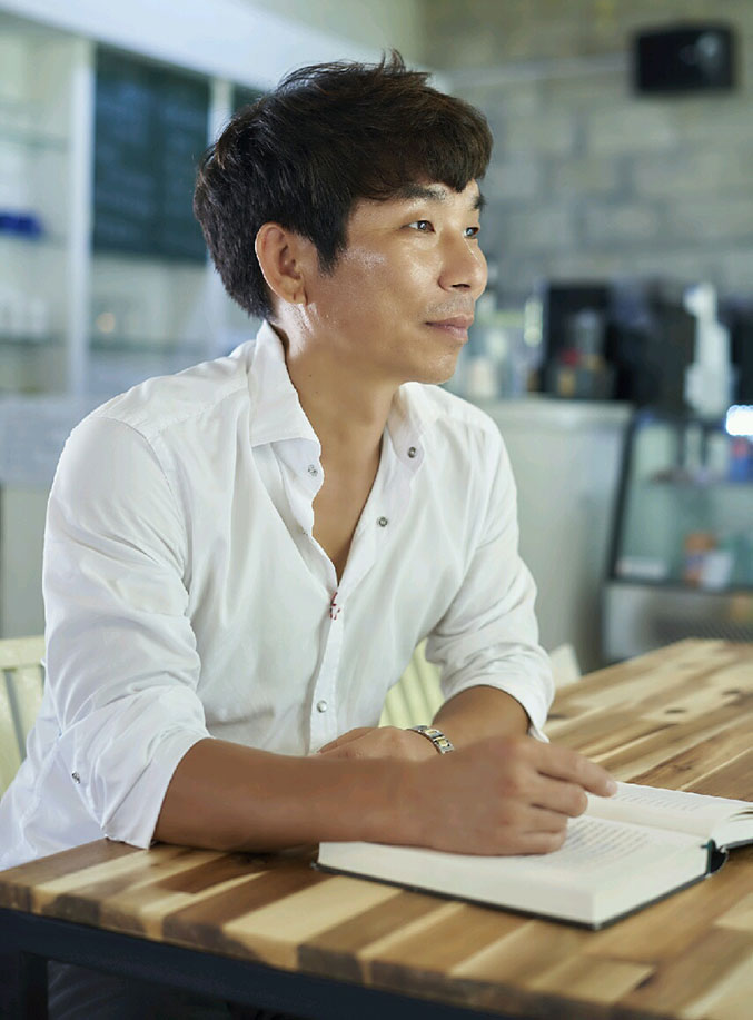 권복만 복만네 대표 “집안, 파티, 기업, 갤러리… 홈데코 적용 분야 무궁무진”