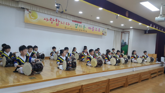 대구 효성유치원 효도잔치 열어