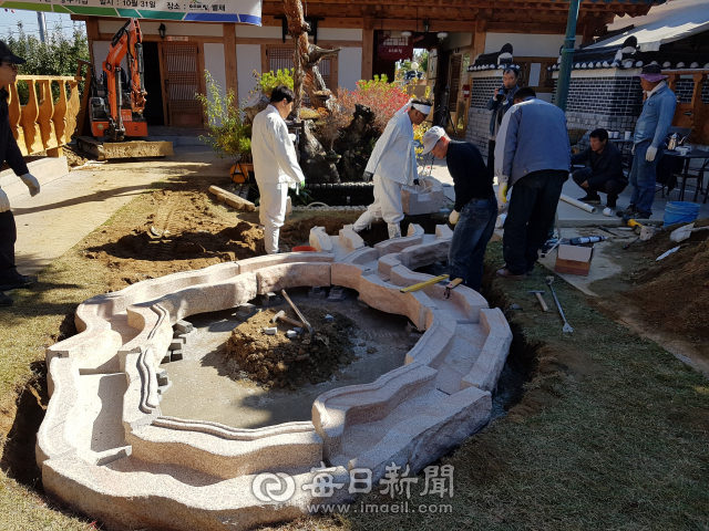 안동 예미정에서 경주 포석정 모형 상용시공 시연회 열려
