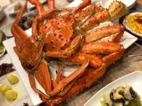 사계절횟집, 여름철 기운 회복 위한 대게 요리 제공...여수 맛집으로 관광객 발길 이어져 대게, 여수맛집