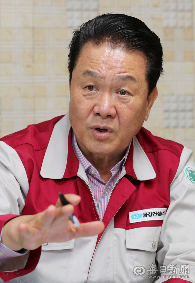 [건설 CEO] <15> 이병희 금강건설 대표 자율주도형 경영 통해 주인의식 높여야
