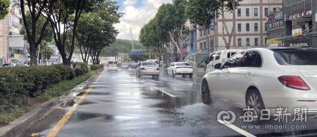 [포토뉴스] 대프리카 시작...폭염 경보 34.3도.