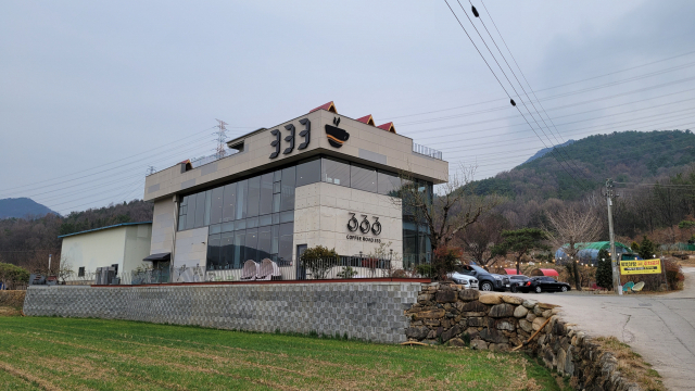 박근혜 전 대통령 사저 인근 카페, 덩달아 전국적 유명세 타