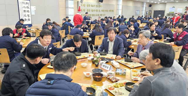 경북 영천 자동차부품 기업 금창, 지역 주민 등과 나눔 송년회 가져