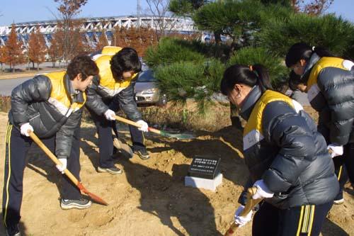 대전시 자랑스런체육인 체육인동산서 기념식수