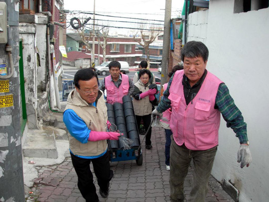 원불교 대전충남 교구청운회, 사랑의 연탄배달
