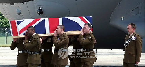 BRITAIN BODIES OF SOLDIERS RETURN HOME