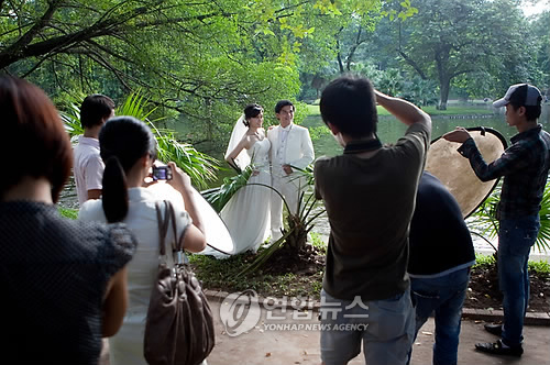 VIETNAM WEDDING SEASON