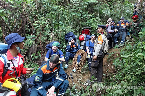 INDONESIA RUSSIA PLANE CRASH