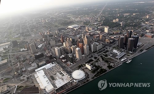 기울어진 디트로이트