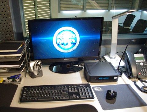아테나:전쟁의여신에 나온 PC·모니터는 무엇?
