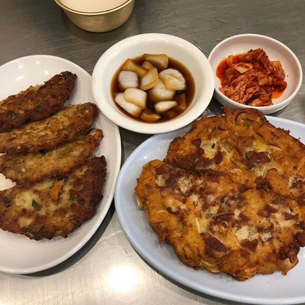 비오면 생각나는 소울푸드 ‘빈대떡’ 맛집