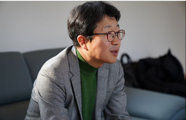 블록체인에 꽂힌 부장 판사..."블록체인은 새로운 성장 동력"