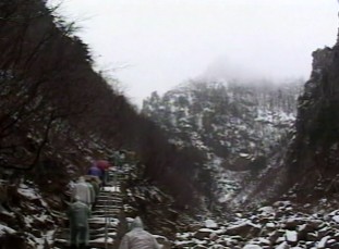 [경제365] 현대, 4월 금강산관광 재개에 총력