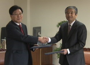 [경제365] KT＆G, 임금동결으로 위기가정 지원