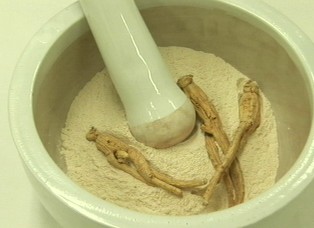 백화점 마트서 파는 반찬용 수삼 농약오염 심각